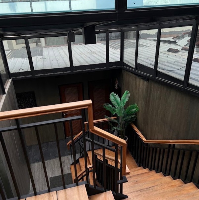 Gallery image 7